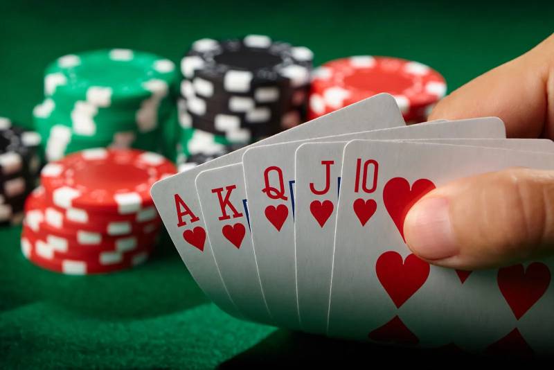 Hiểu đúng về bản chất của poker